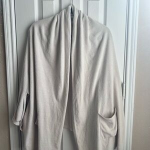 Barefoot Dreams Cream Blanket Wrap